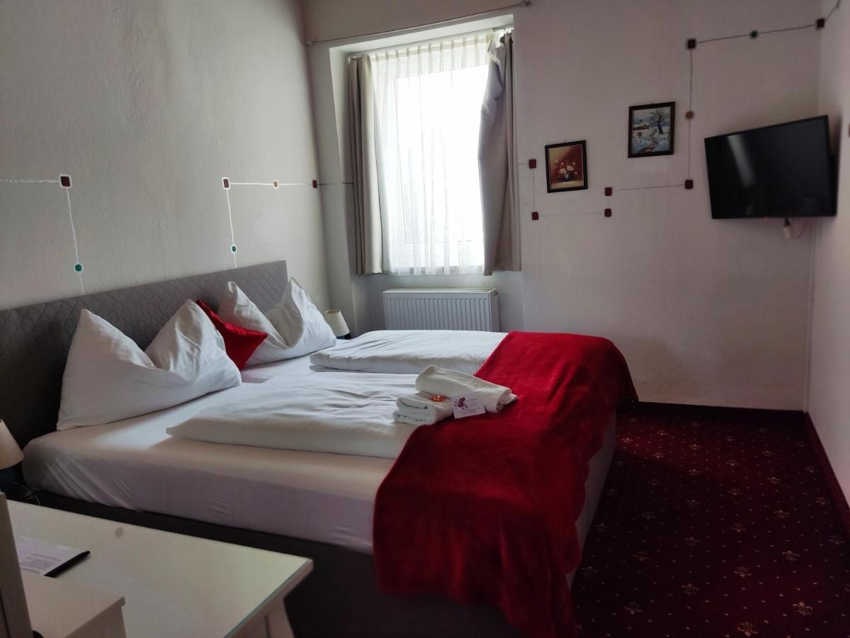 Hotel Kirchenwirt Bad Kleinkirchheim Eksteriør billede