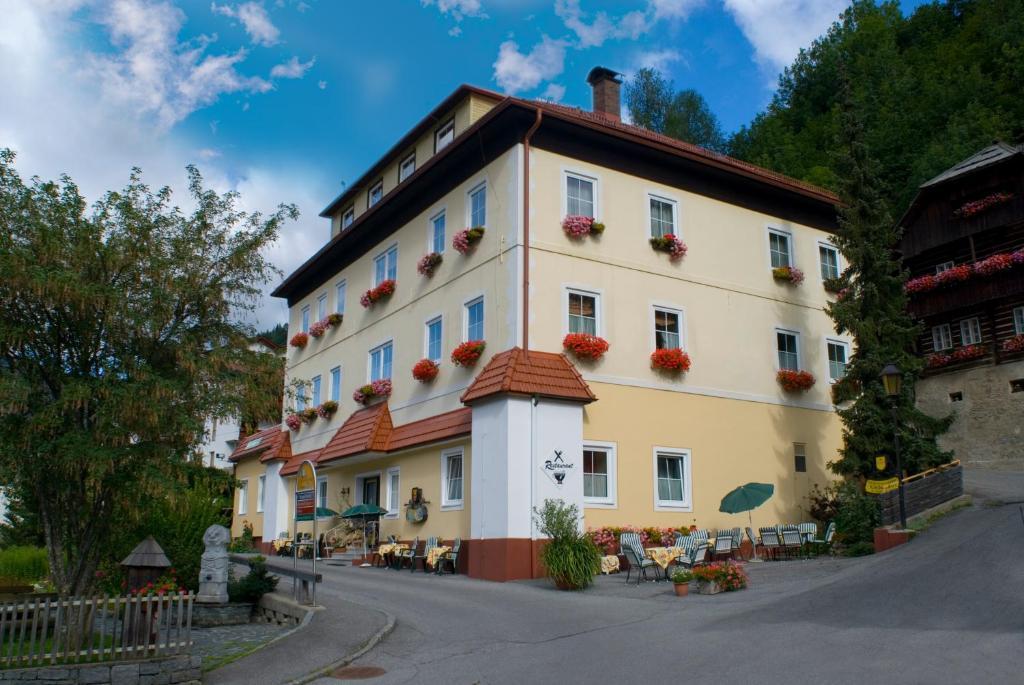 Hotel Kirchenwirt Bad Kleinkirchheim Eksteriør billede